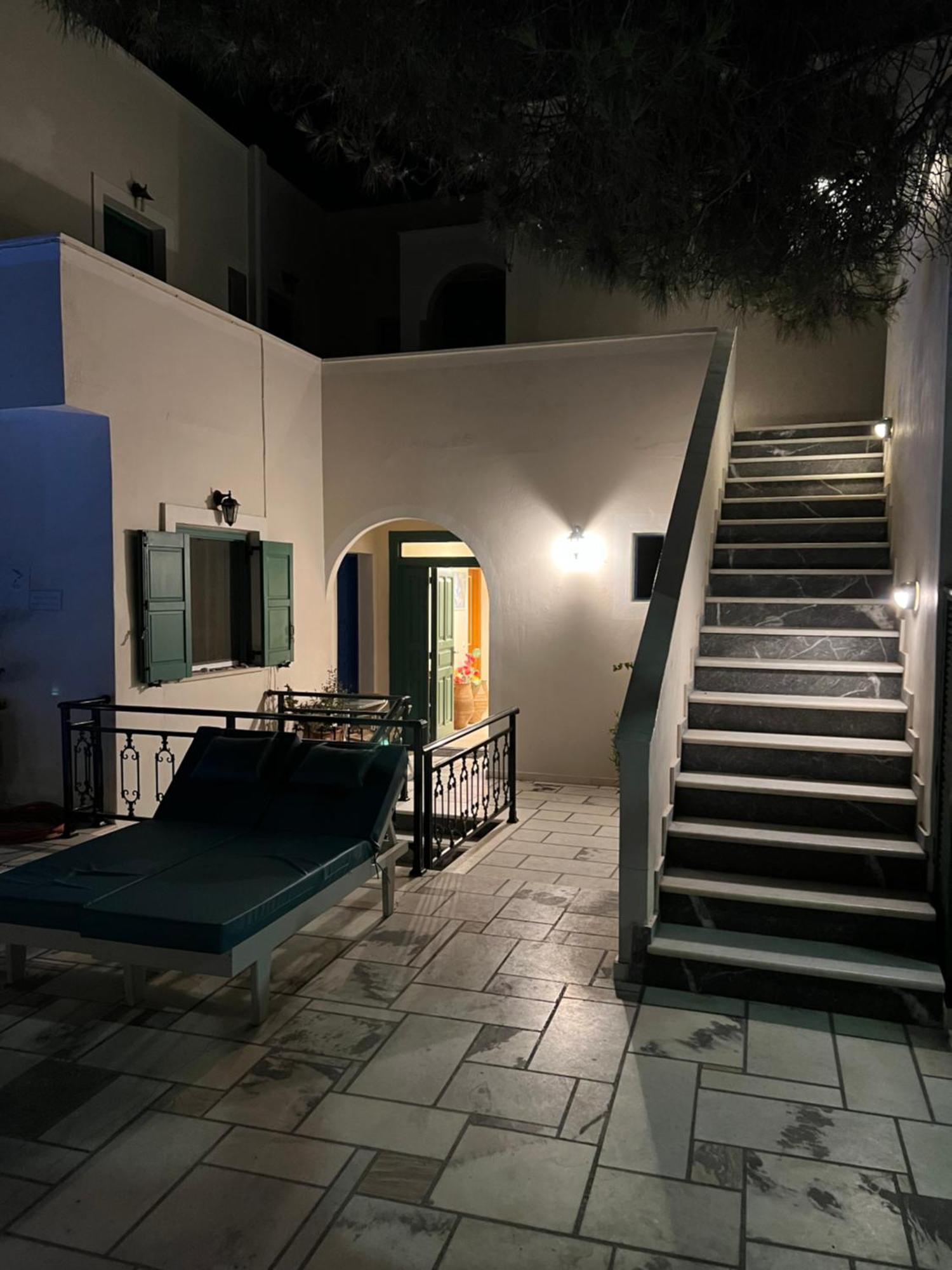 Santa Magia Hotell Kamári Eksteriør bilde