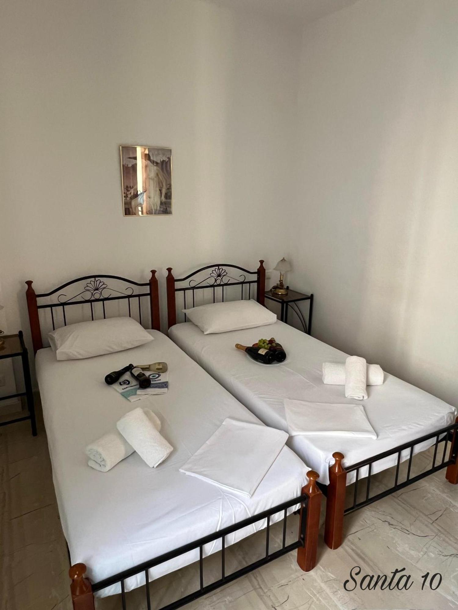 Santa Magia Hotell Kamári Eksteriør bilde