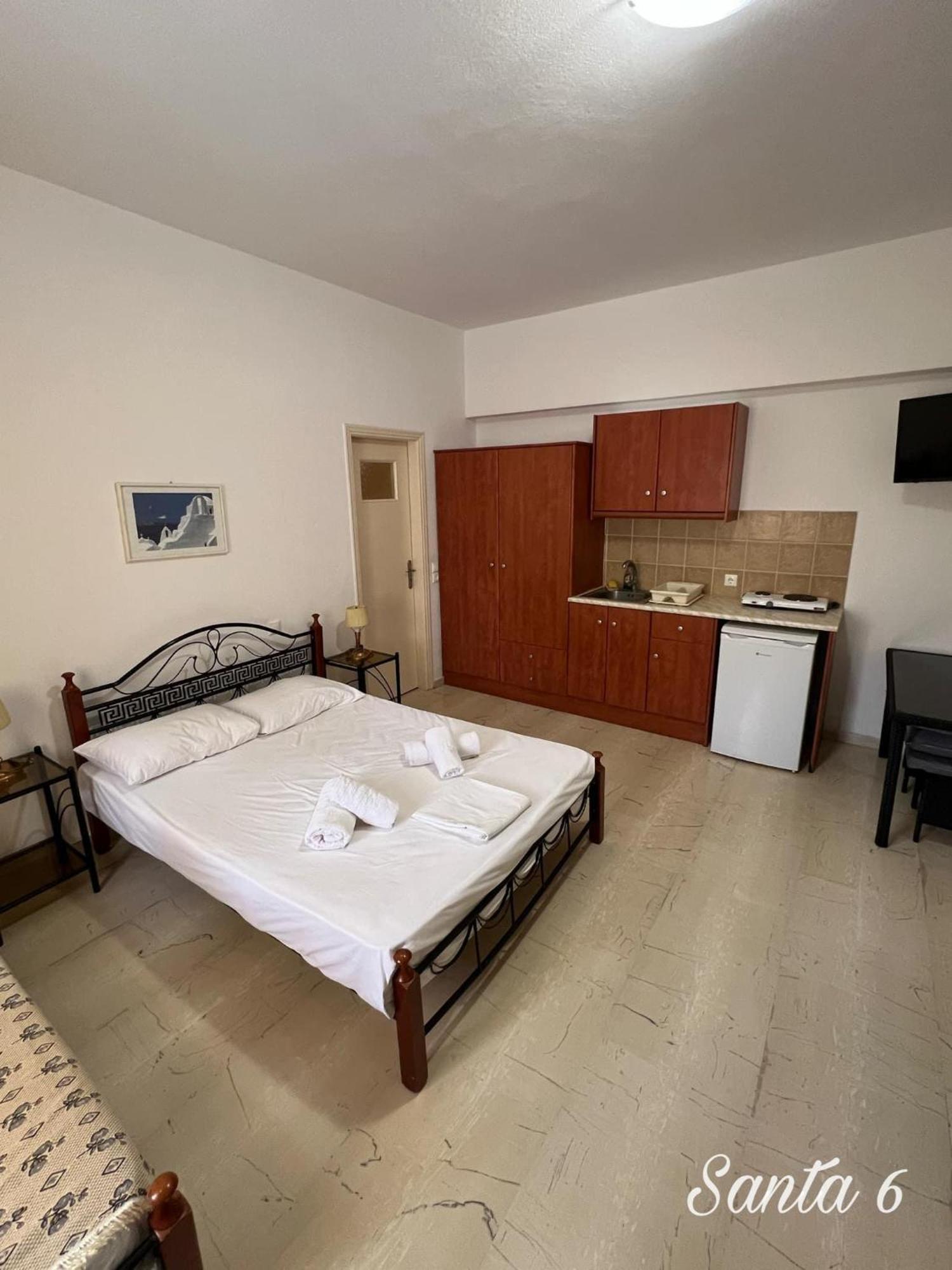 Santa Magia Hotell Kamári Eksteriør bilde